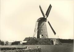 Stenen windmolen / bergmolen