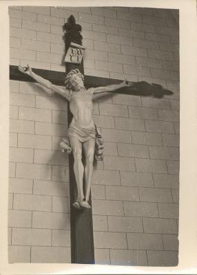 St. Pieterskerk / Christus aan het kruis (doopkapel)