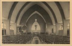 Turnhout - Oost Kerk van het Goddelijk Kind Jezus Binnenzicht. Arch. G. Van Meel en K. Steenackers