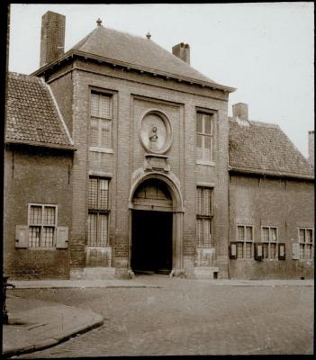 Kempen kunst: Turnhout begijnepoort