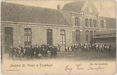 Institut St. Victor à Turnhout Jeu de boucliers