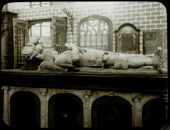 Kempen kunst: Hoogstraeten - binnenzicht met beelden