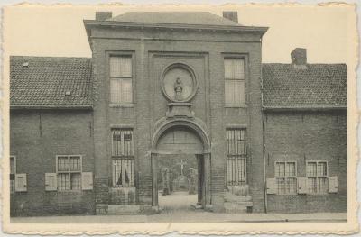 Turnhout Ingang Begijnhof.