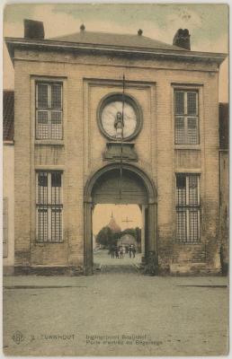 Turnhout Ingangspoort Begijnhof. Porte d'entrée du Béguinage