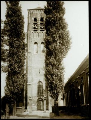 Kempen kunst: Meir - pilaren voortkomende van kerk Turnhout, daar geplaats door burgmeester A. Versteylen