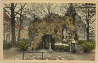 Turnhout Grot O.L.V. van Lourdes - Begijnhof. 