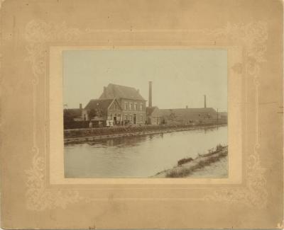 Steenfabriek langs Kempisch Kanaal
