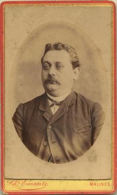 Portretten ongeïdentificeerd / mannen