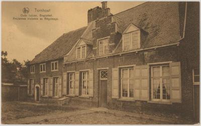 Turnhout Oude huizen. Begijnhof. Anciennes maisons au Béguinage.