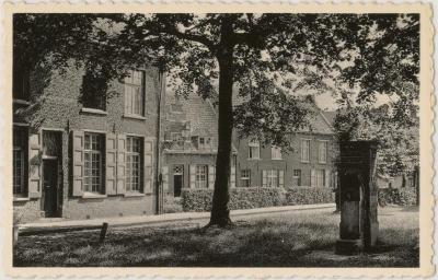 Turnhout Begijnhof - Oude Pomp.