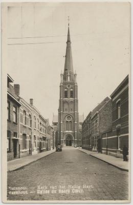Turnhout. - Kerk van het Heilig Hart. Eglise du Sacré Cœur.
