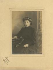 Portretten ongeïdentificeerd / vrouwen