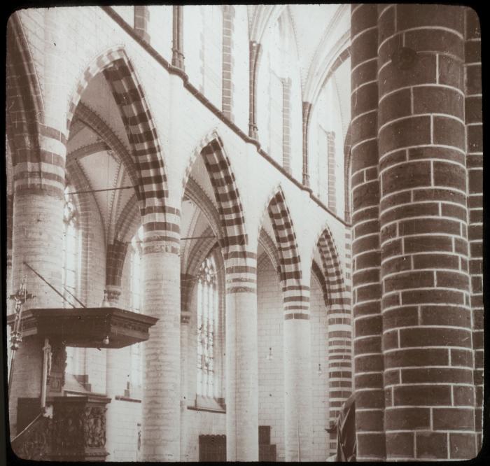 Kempen kunst: Gheel - S. Dymphna - binnenzicht kerk