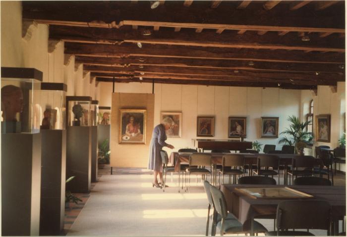 Priorij Korsendonk / interieur : tentoonstellingsruimte Albert Van Dijck