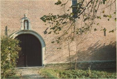 Priorij Korsendonk / exterieur : Poort en muurankers "1631"