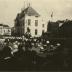 Turnfeesten ± 1920 tussen stadhuis en kiosk