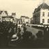 Turnfeesten ± 1920 tussen stadhuis en kiosk