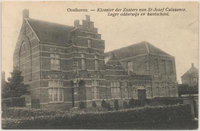 Oosthoven. - Klooster der Zusters van St-Jozef Calasance. Lager odderwijs (sic) en kantschool.