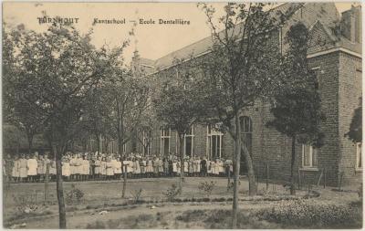 Turnhout Kantschool - Ecole Dentellière