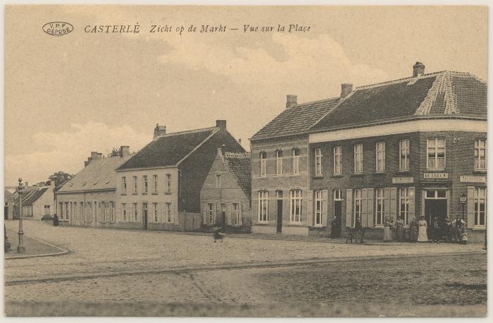 Casterlé Zicht op de Markt - Vue sur la Place