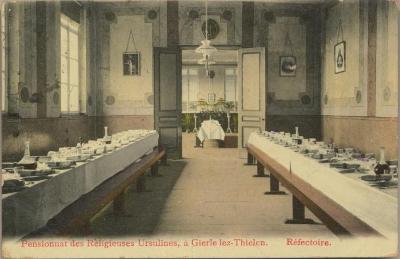 Pensionnat des Religieuses Ursulines, à Gierle lez-Thielen. Réfectoire.