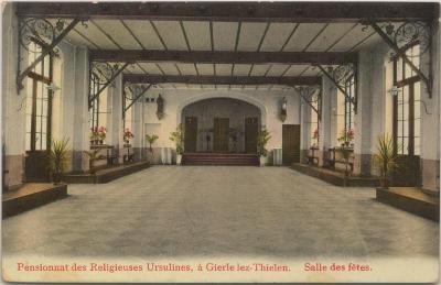 Pensionnat des Religieuses Ursulines, à Gierle lez-Thielen. Salle des fêtes.