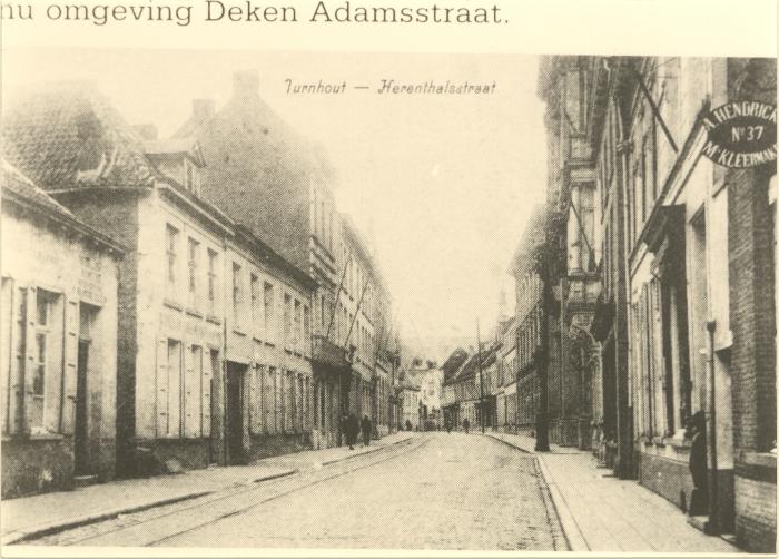 Herentalsstraat (met tramspoor)