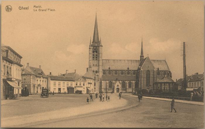 Gheel Markt. La Grand' Place.