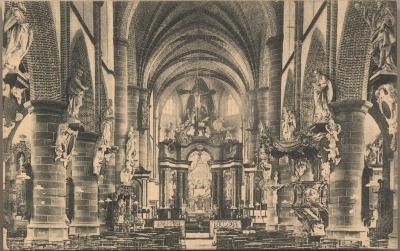 Gheel Binnenzicht der St Amanduskerk Intérieur de l'Elgise St Amand