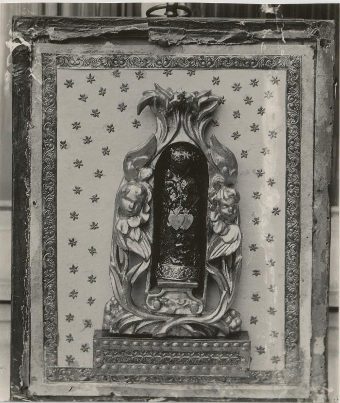 Zwarte O.L. Vrouwbeeldje der Sepulerienen