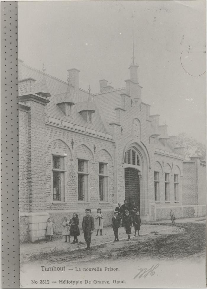 Wezenstraat / gevangenis / exterieur