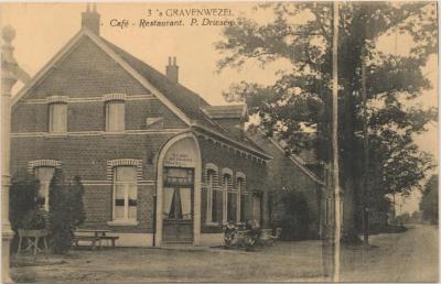 's Gravenwezel Café - Restaurant. P. Driesen