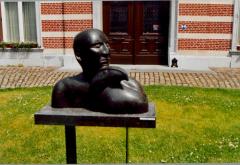 Tentoonstelling 3 vrouwen op het Begijnhof 27 juni - juli 2002 Winefrida Levi, Joke Vandenbrandt, Leona Sels Taxandriamuseum