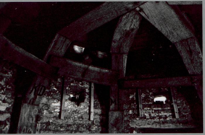 Het "Huis Metten Thoren" voor de restauratie rond 1980/ Nu het Taxandriamuseum