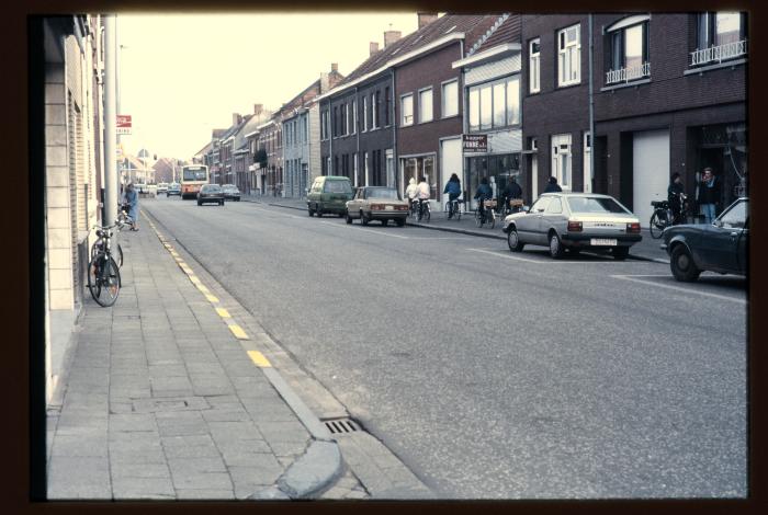 Steenweg op Oosthoven proef