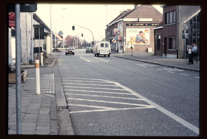 Steenweg op Oosthoven proef Hoek Hogestraat