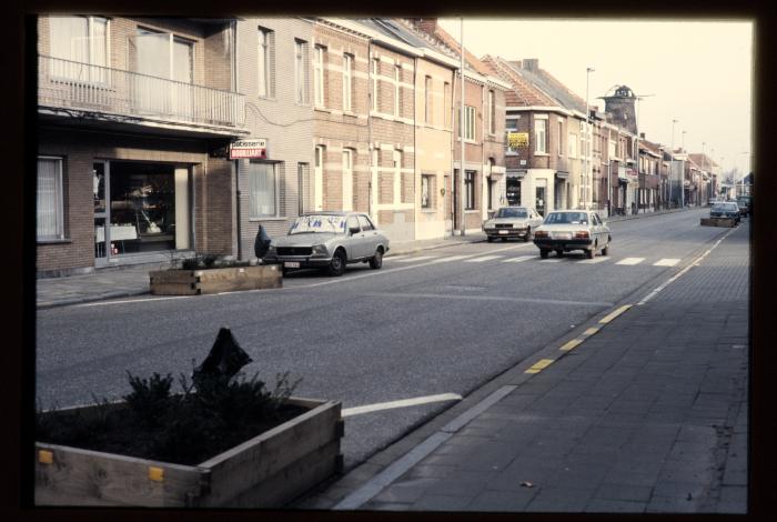 Steenweg op Oosthoven proef