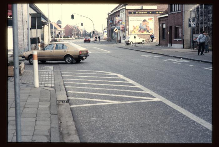 Steenweg op Oosthoven proef hoek Hogestraat