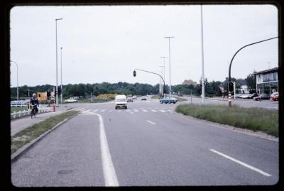 De Parklaan op de Kempenlaan ter hoogte van het kruispunt met de Steenweg op Gierle te Turnhout