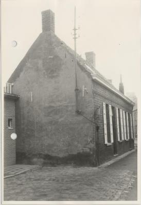Lindekensstraat / gevels oude huisjes
