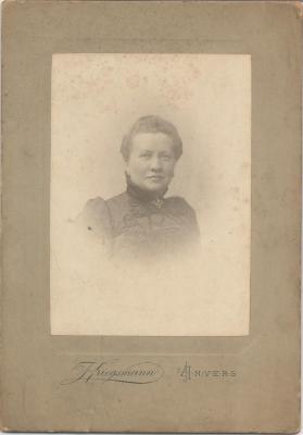 Portret v. Marie A. Beersmans, dochter Beersmans-Pleck