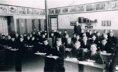 Klasfoto in de Tielense jongensschool