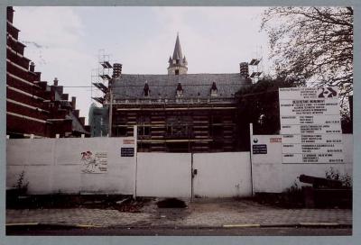 Het "Huis Metten Thoren" voor de restauratie rond 1980/ Nu het Taxandriamuseum
