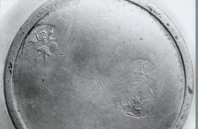 Taxandriamuseum,  voorwerpen uit de verzameling tin.
