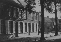 Fototentoonstelling "600 jaar begijnhof". Huizen Begijnhof.
