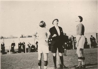Voetbalclub Hand in Hand wedstrijden 1936-1938 (HIH Turnhout)