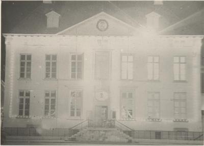 Lichtweek Dec. 1937 / St. Pieter, stadhuis, Zegeplein…