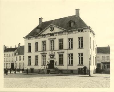 Oude stadhuis / exterieur