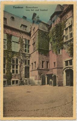 Turnhout. Binnenkoer van het oud kasteel