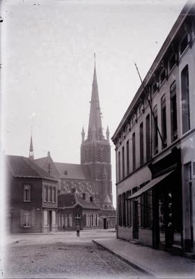 Stadsbeeld-Kerk-Winkel Verdonck